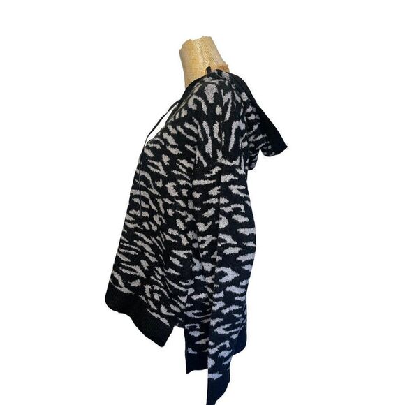 Rock Republic Hooded V-Neck Animal Leopard Print Sweater Size XL - Picture 9 of 15